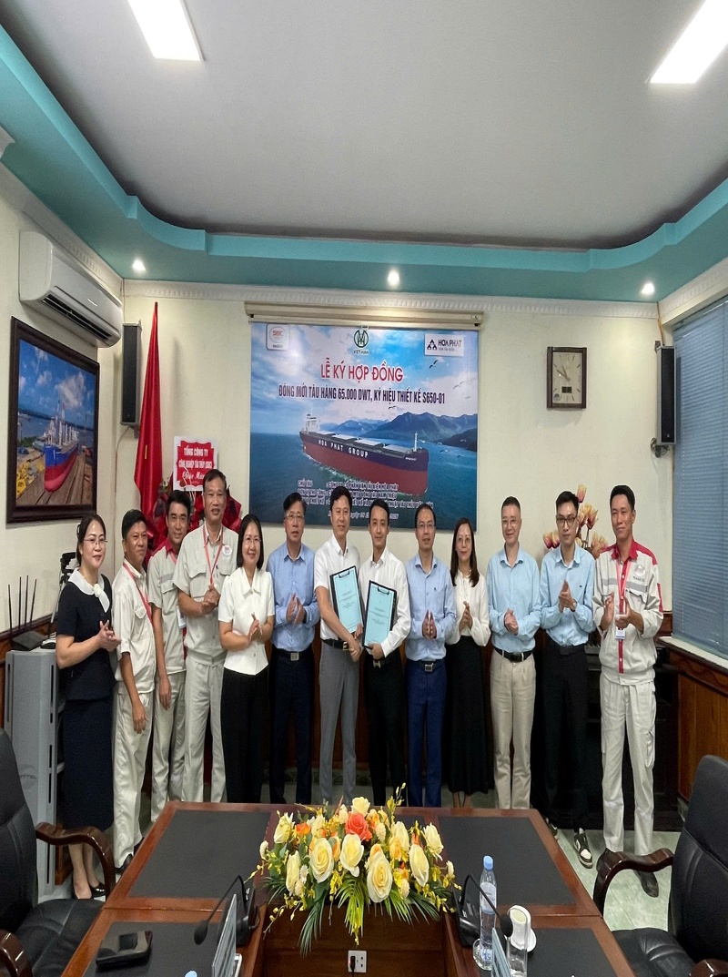 Công ty Đóng tàu Nam Triệu: Ký hợp đồng đóng mới tàu hàng 65.000 DWT S650-01